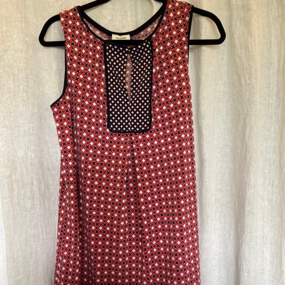 Max Studio Patterned Keyhole red, blue and white sleeveless shift dress - Picture 5 of 6